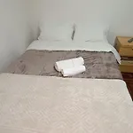 Meri Disponible 2 Habitaciones 2 Camas 1 Bano Wifi