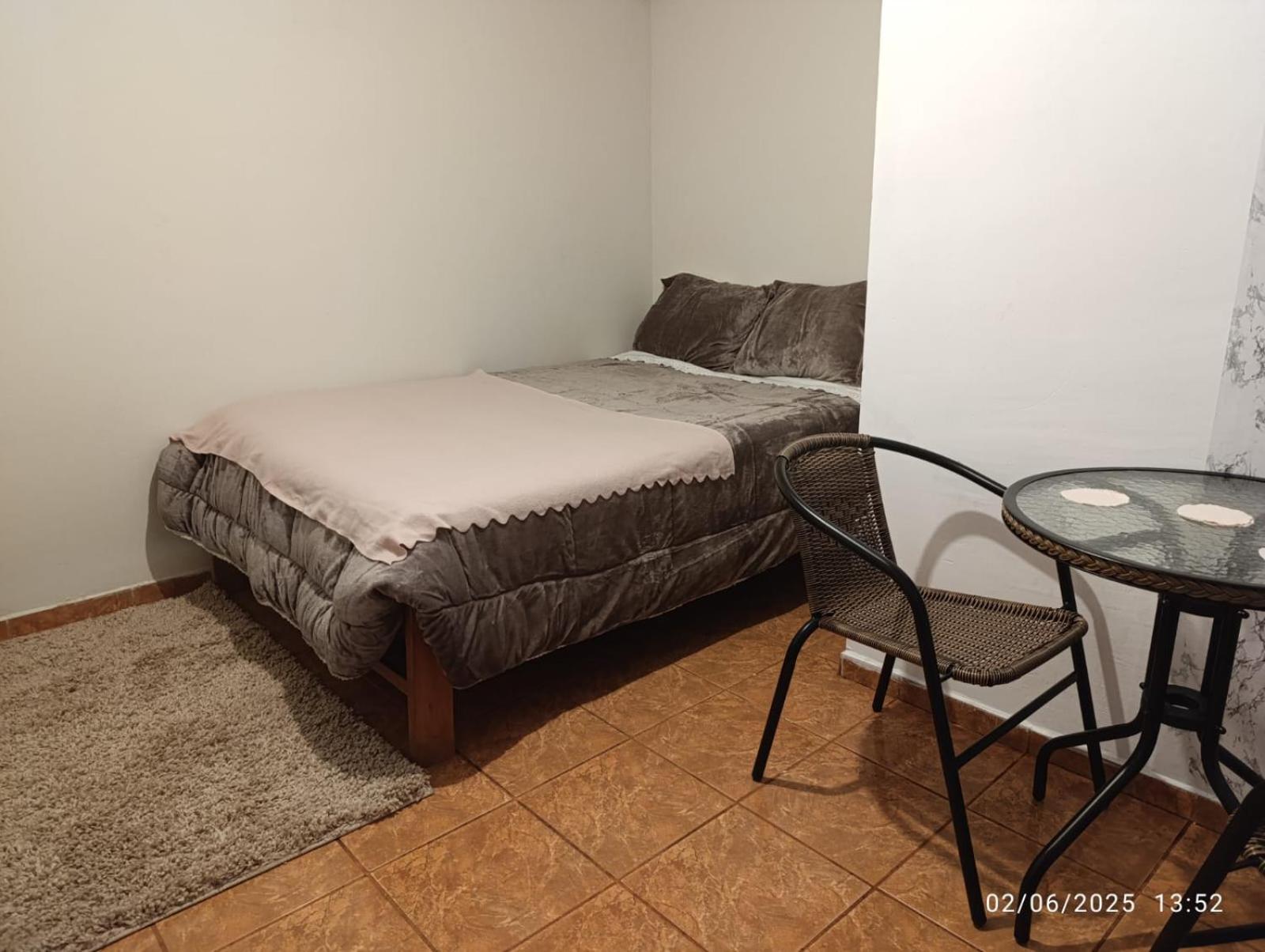 Meri Disponible 2 2 Camas 1 Bano Wifi Séjour chez l'habitant *